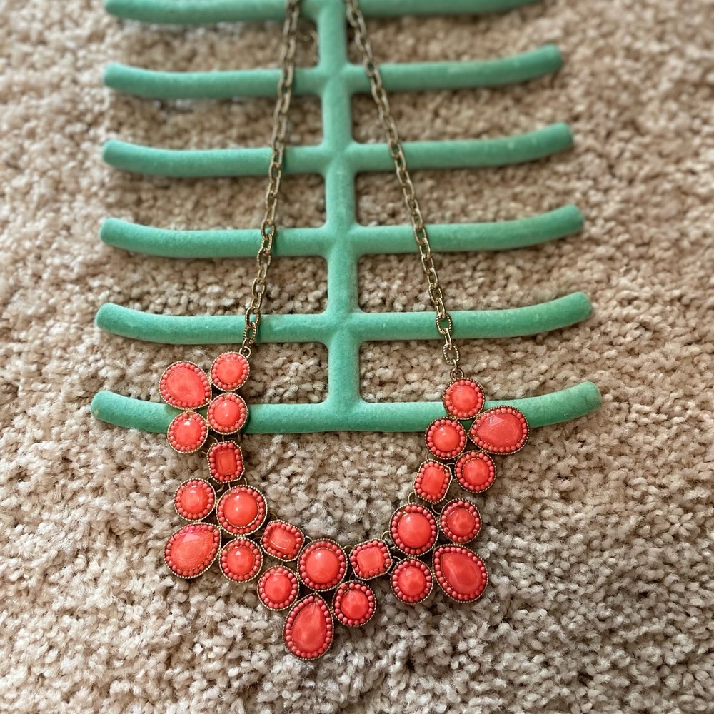 Coral/Pink bubble necklace - gold
